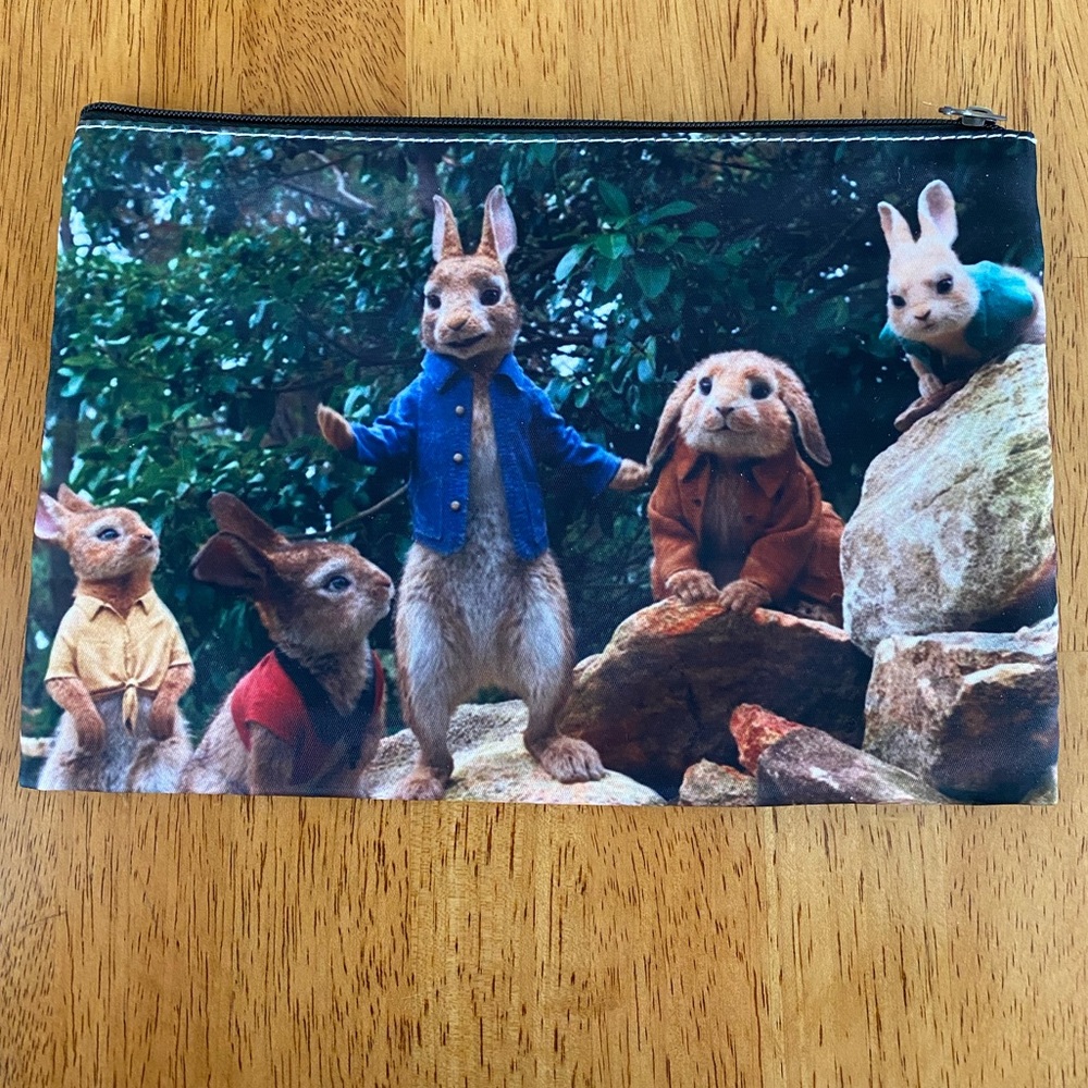 Cosmetic Bag Rabit Design Easter Diabetic Kit Bag Dog Walker Bag (NWOT) - Picture 2 of 6